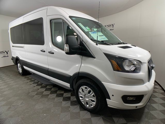 2025 Ford Transit Passenger Van XLT - Photo 10