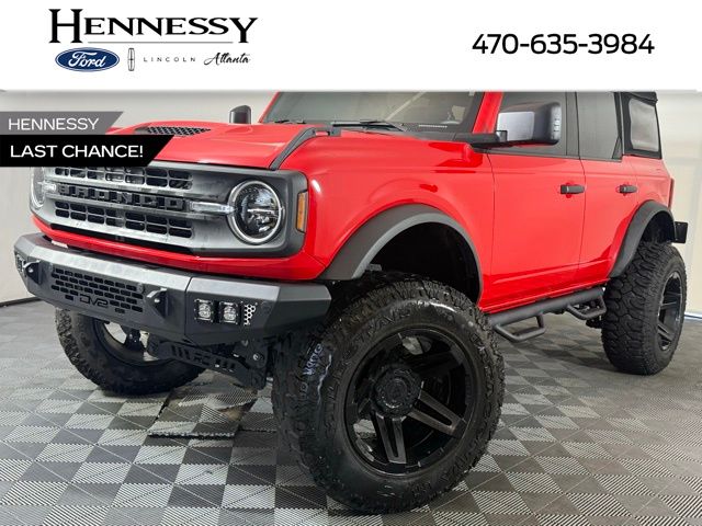 2023 Ford Bronco 4-Door Base's photo