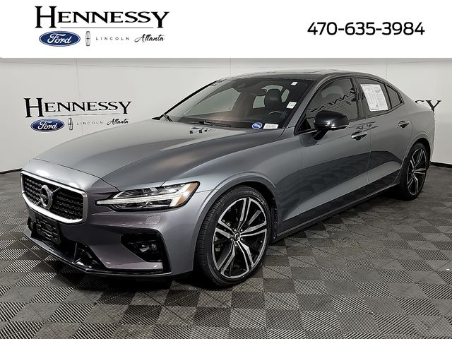 2019 Volvo S60 R-Design's photo