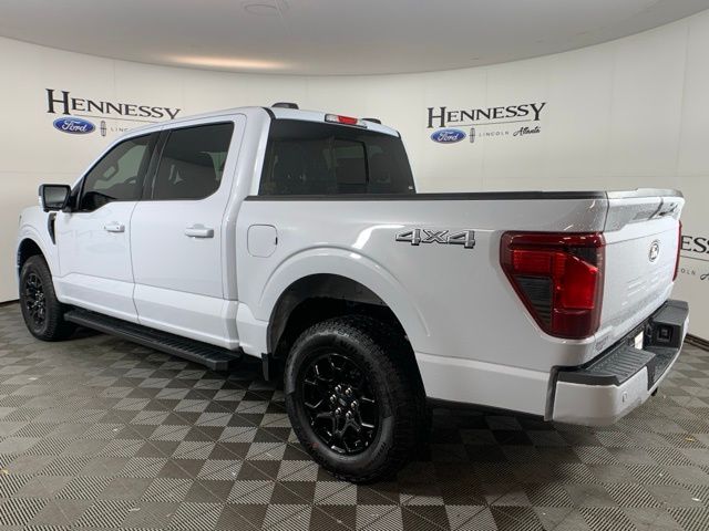 2025 Ford F-150 XLT photo 4