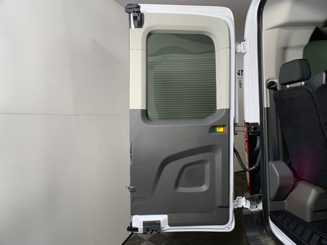 2025 Ford Transit Passenger Van XL - Photo 37