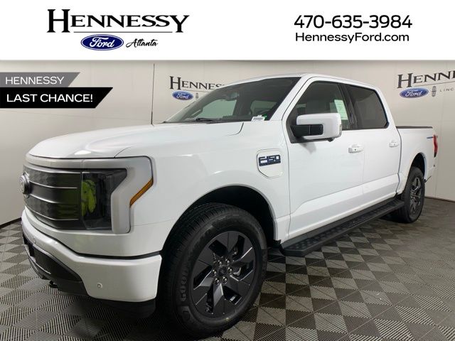 2025 Ford F-150 Lightning Lariat's photo