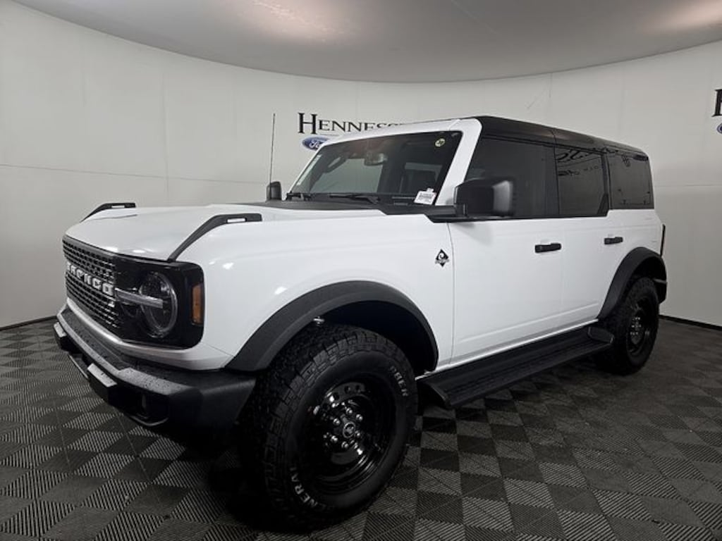 New 2026 Ford Bronco Outer Banks SUV