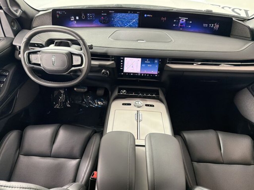New 2026 Lincoln Navigator L Reserve SUV