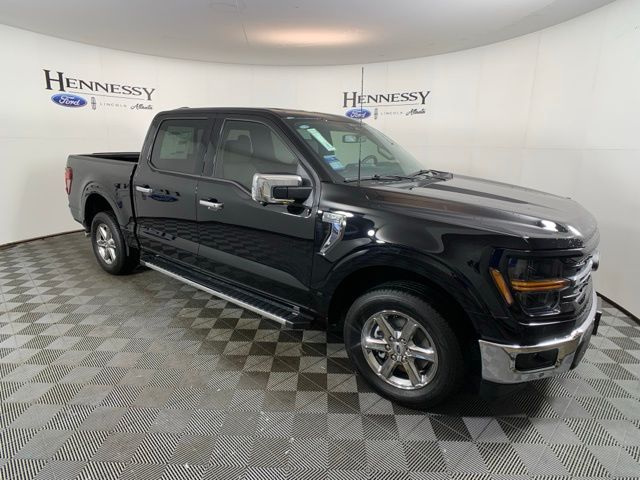 2025 Ford F-150 XLT - Photo 10