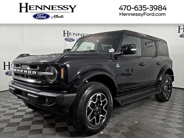 2025 Ford Bronco 4-Door Outer Banks's photo