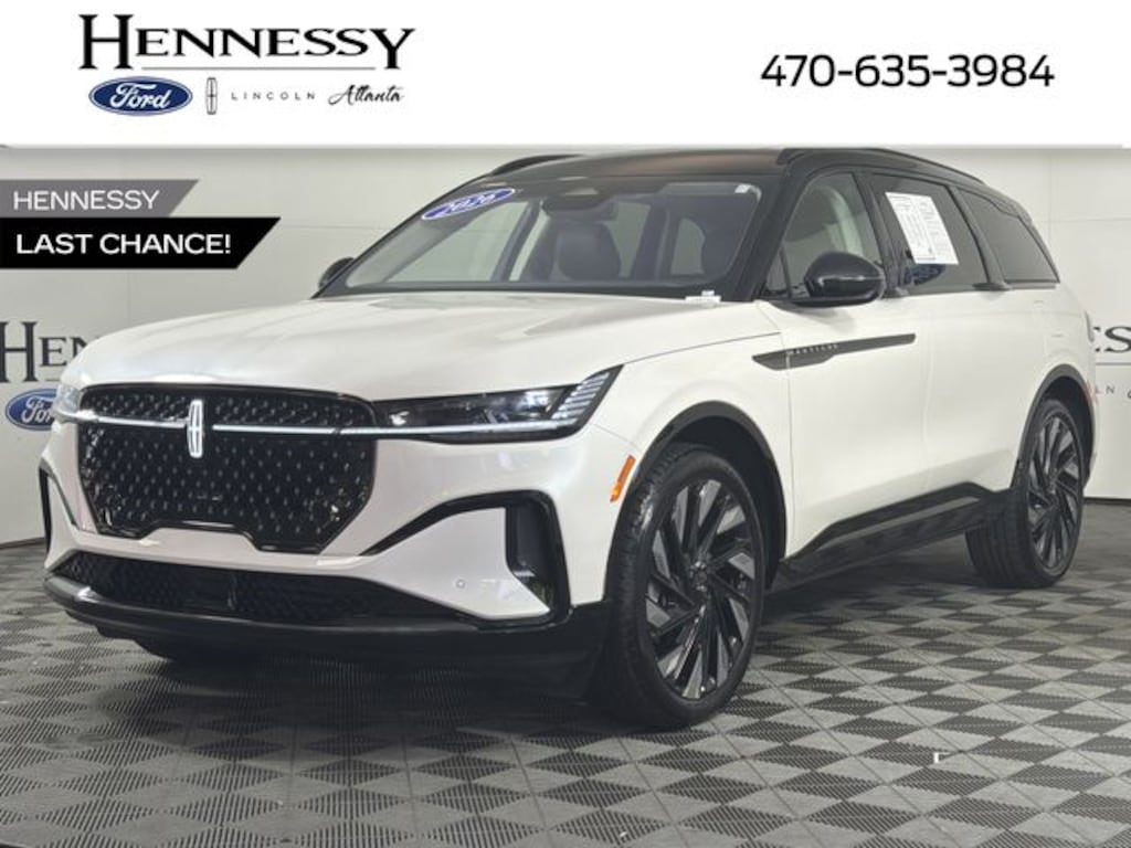 Used 2026 Lincoln Nautilus Reserve SUV