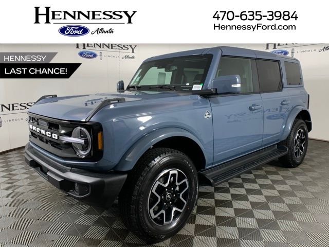 2025 Ford Bronco 4-Door Outer Banks's photo