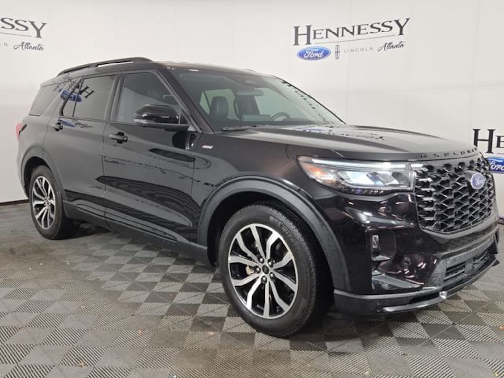 Used 2025 Ford Explorer ST-Line SUV