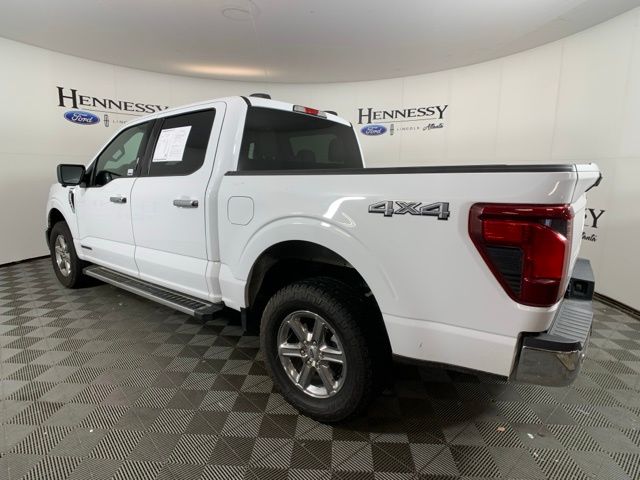 2024 Ford F-150 XLT photo 3