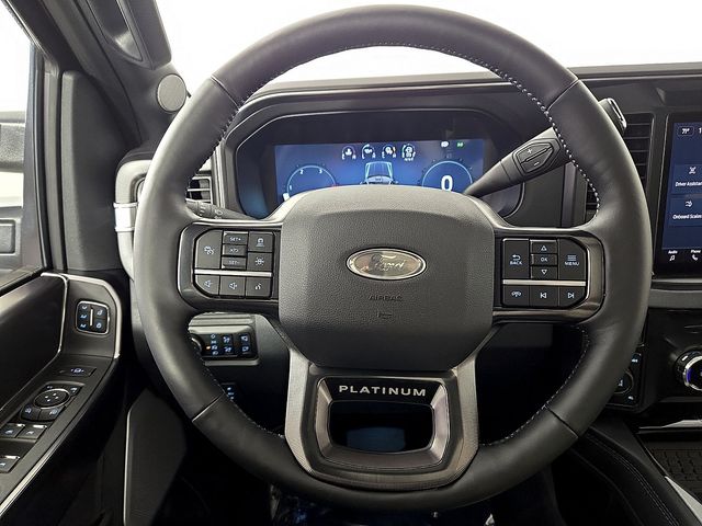 2026 Ford F-250 Super Duty Platinum - Photo 18