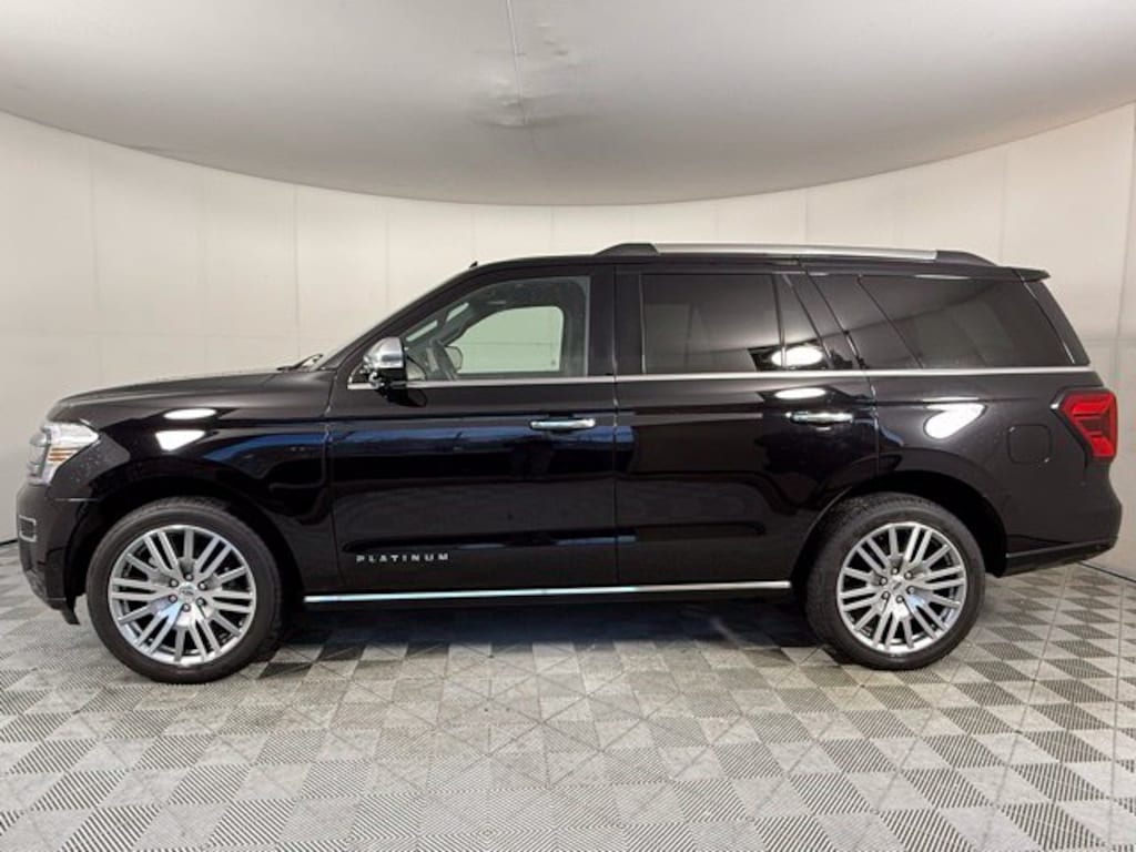 Used 2024 Ford Expedition Platinum SUV