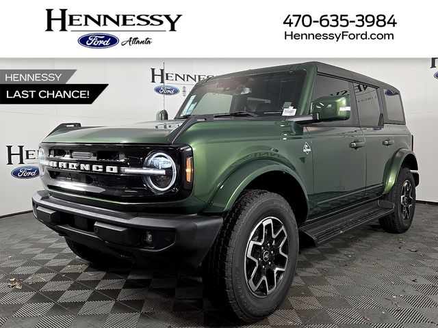 2025 Ford Bronco 4-Door Outer Banks's photo