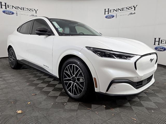 2025 Ford Mustang Mach-E Premium photo 3