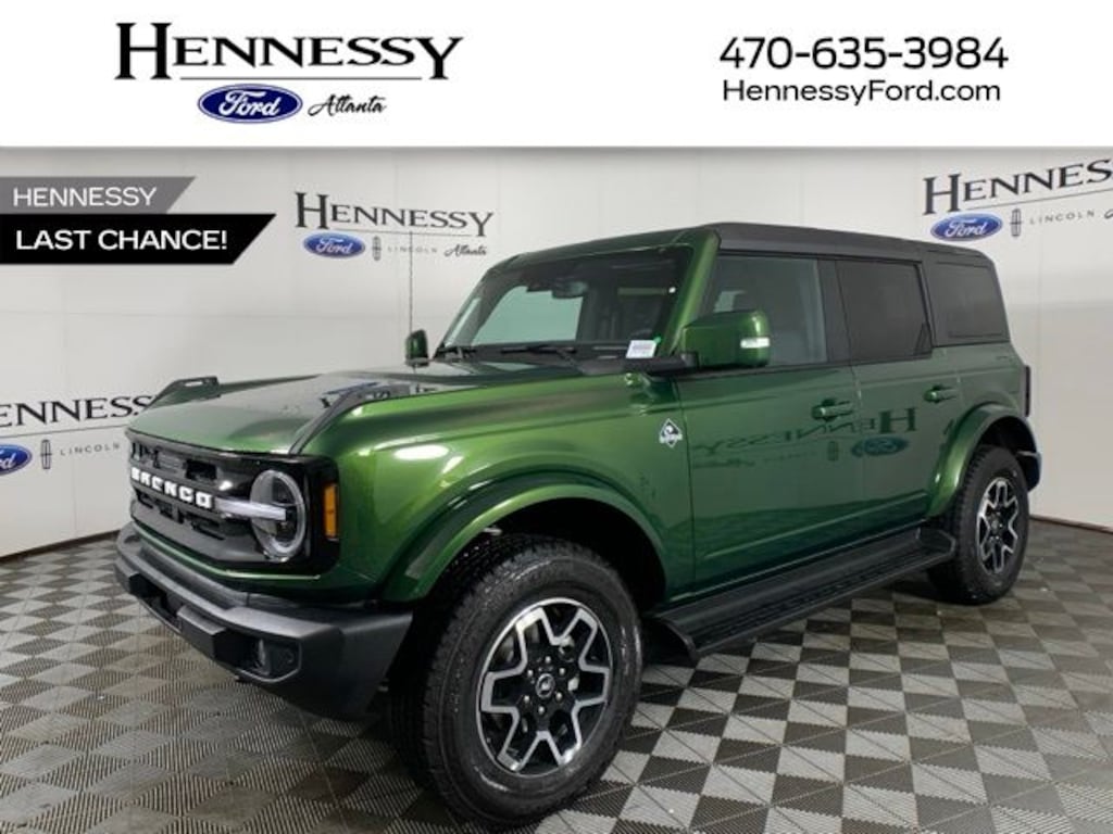 New 2025 Ford Bronco Outer Banks SUV