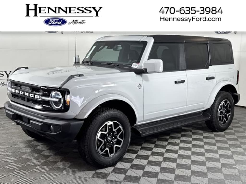 New 2026 Ford Bronco Outer Banks SUV