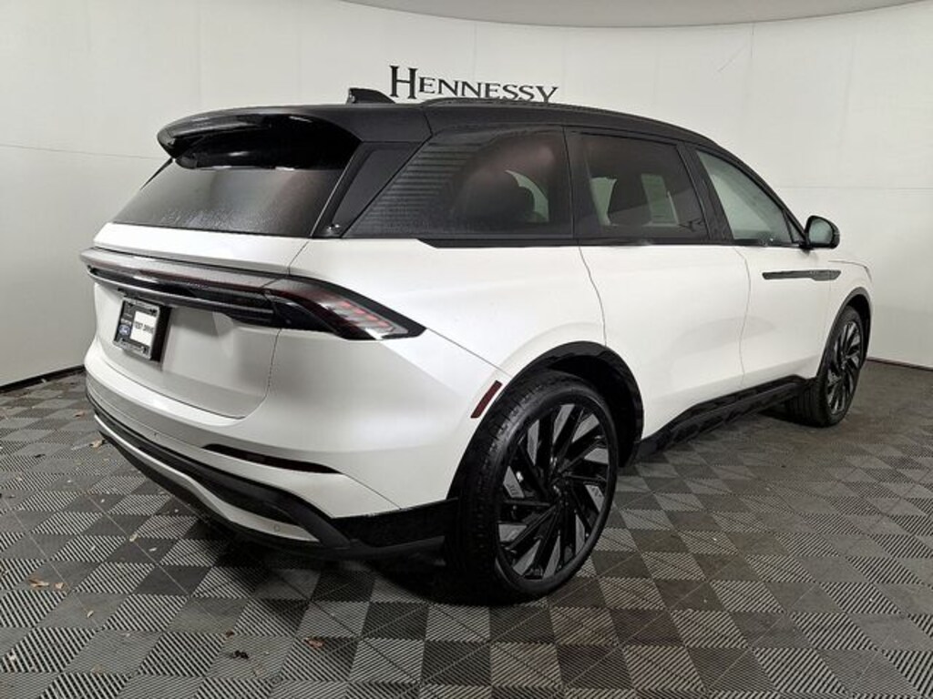 Used 2026 Lincoln Nautilus Reserve SUV