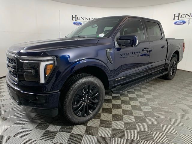2025 Ford F-150 Lariat photo 2
