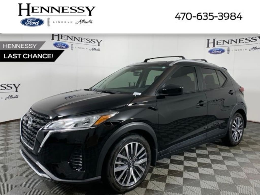 Used 2023 Nissan Kicks SV SUV