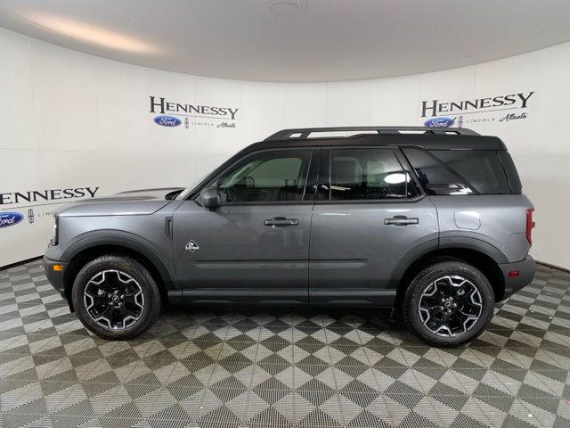 2025 Ford Bronco Sport Outer Banks photo 3