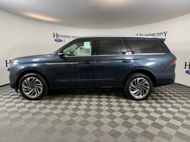 2025 Lincoln Navigator Reserve photo 3