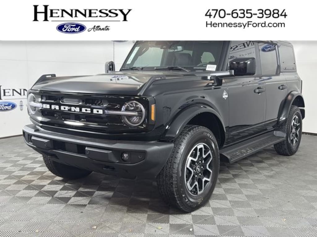 New 2026 Ford Bronco Outer Banks SUV
