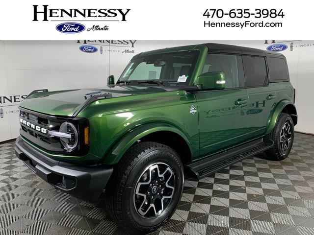 2025 Ford Bronco 4-Door Outer Banks's photo