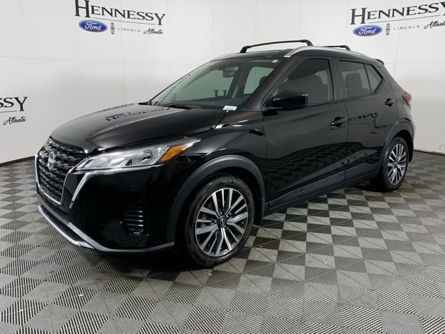 2023 Nissan Kicks SV photo 2