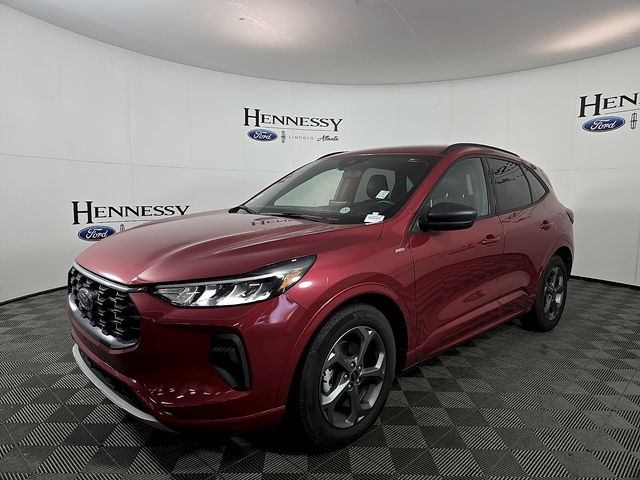 2023 Ford Escape ST-Line FWD's photo