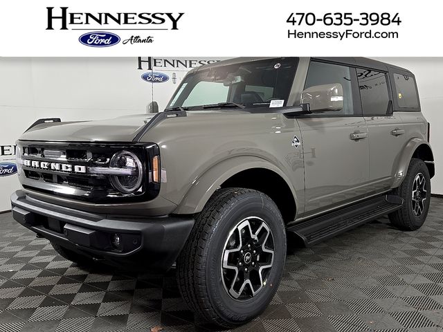 2025 Ford Bronco 4-Door Outer Banks's photo