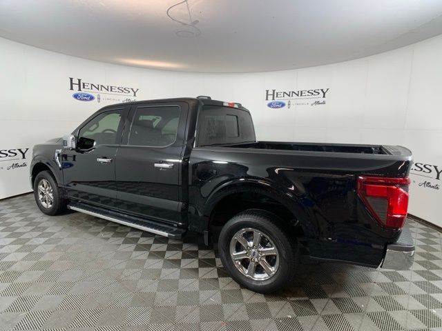 2025 Ford F-150 XLT photo 4