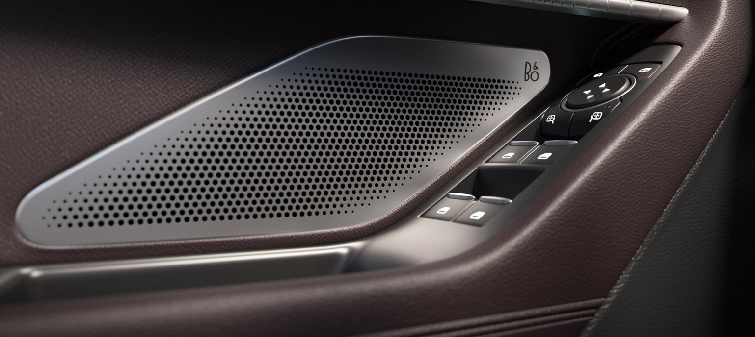 2025 Ford Explorer Platinum B&O Sound System