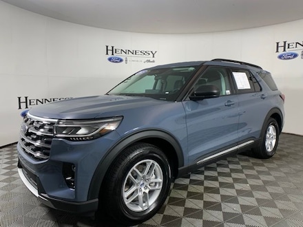 2025 Ford Explorer Active SUV