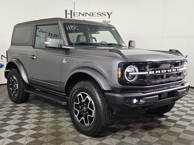 2023 Ford Bronco Outer Banks photo 3