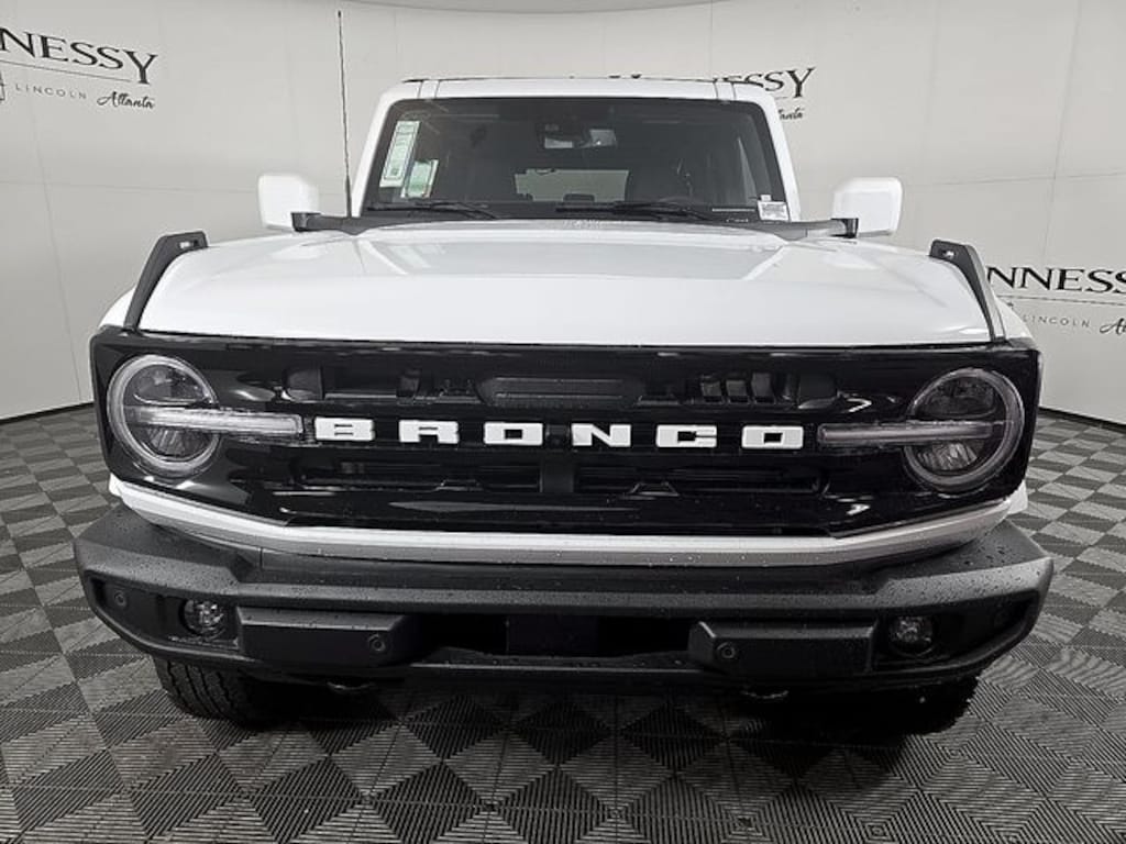 New 2026 Ford Bronco Outer Banks SUV