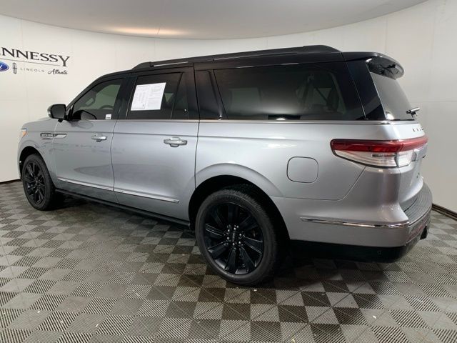 2022 Lincoln Navigator Black Label photo 4