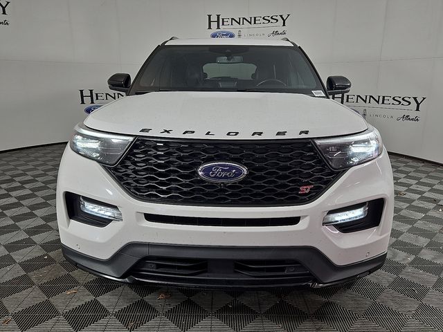 2020 Ford Explorer ST photo 2