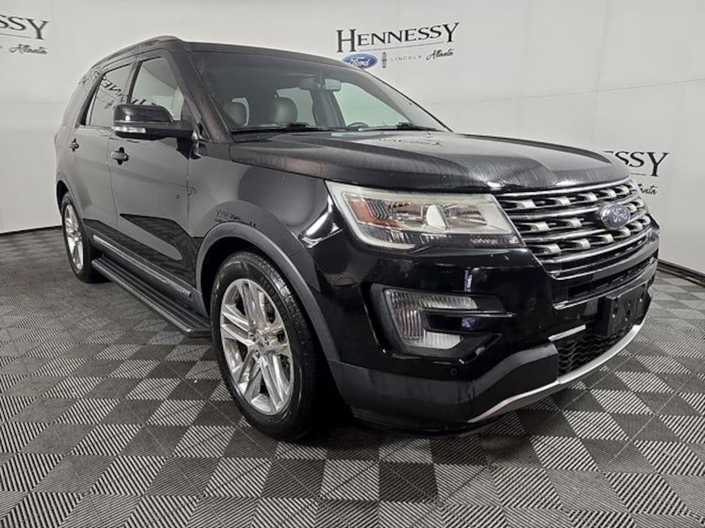 Used 2017 Ford Explorer XLT SUV