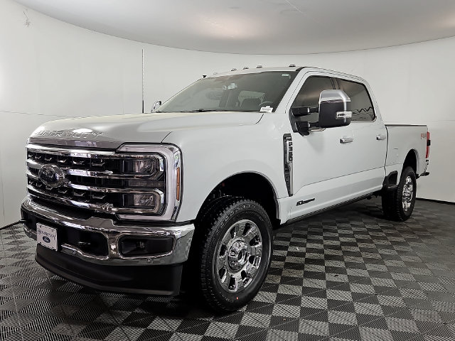 New 2026 Ford Super Duty F-350 SRW LARIAT Truck