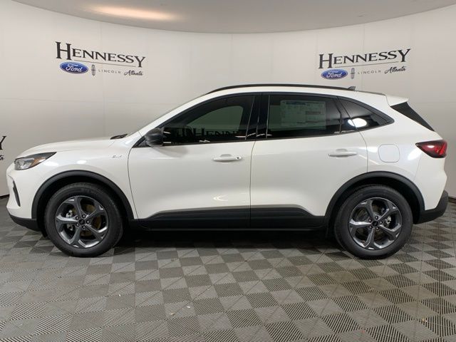 2025 Ford Escape Hybrid ST-Line photo 3