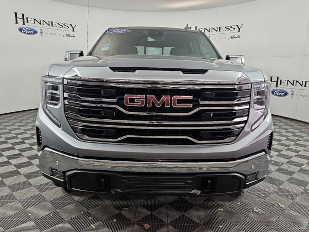 Used 2025 GMC Sierra 1500 SLT Truck