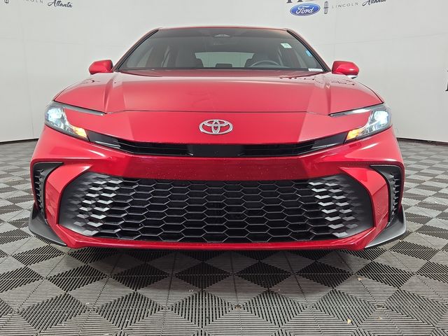 2025 Toyota Camry SE photo 2