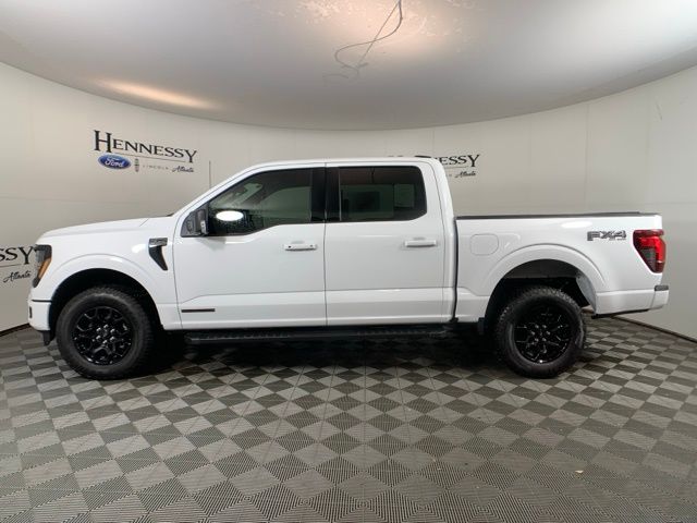 2025 Ford F-150 XLT photo 3