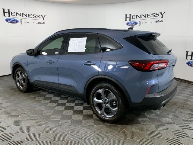 2025 Ford Escape ST-Line photo 3
