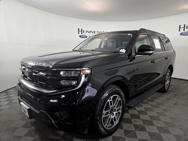 2025 Ford Expedition Active 4x4's photo