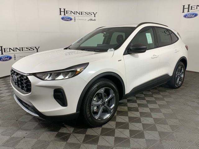 2025 Ford Escape ST-Line photo 2
