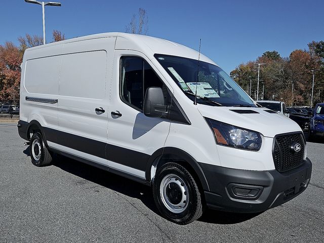2026 Ford Transit photo 4