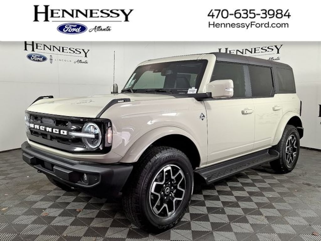 New 2025 Ford Bronco Outer Banks SUV