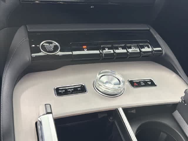New 2027 Lincoln Navigator L Premiere Premiere 4x2