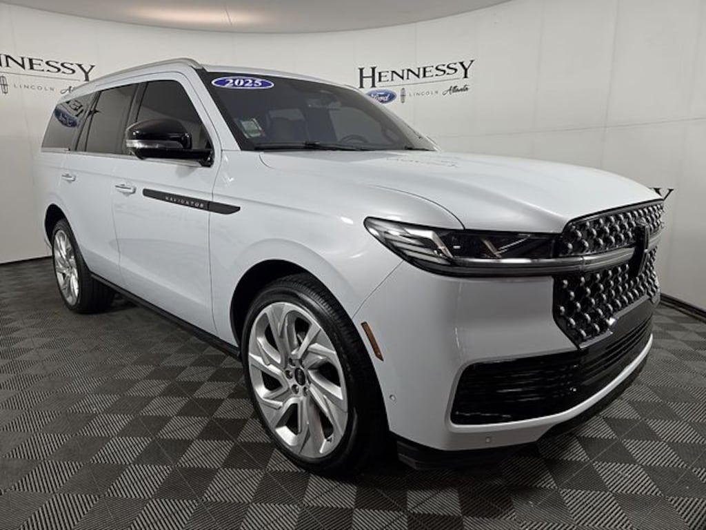 Certified 2025 Lincoln Navigator Black Label SUV